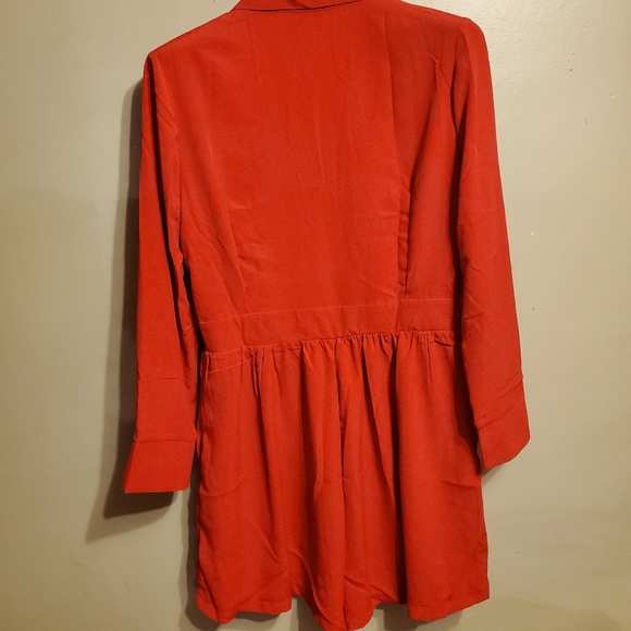 NWT - Red Linen Long sleeve Button up Romper S-M-L - Picture 4 of 8